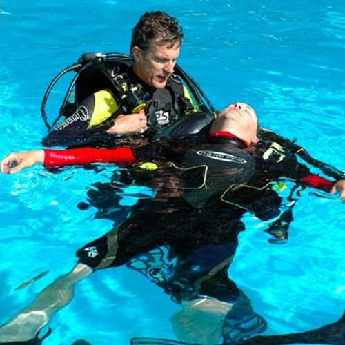 Rescue Diver Pool Practice